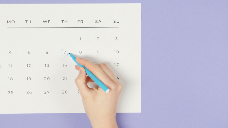 circle blue hand calendar